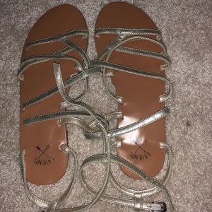 Strappy L.A hearts sandals